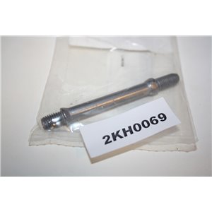 7703027513 Renault pinnskruv, pinnbult