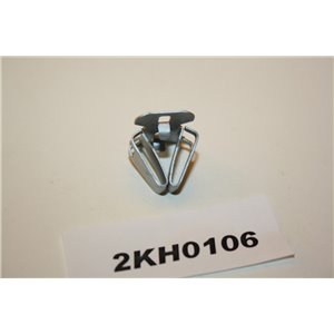 1382625 Ford clip