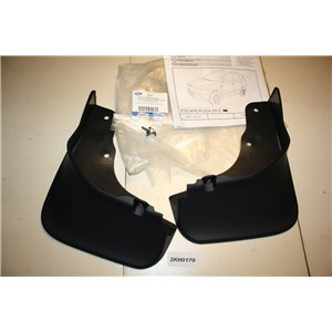 1800160 Ford Kuga st&auml;nkskydd st&auml;nklappar