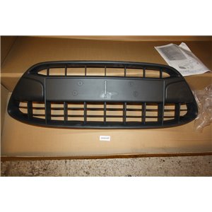 1550788 Ford Fiesta kylargrill nedre