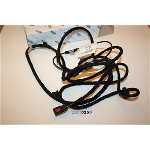 1766995 Ford kabel antenn f&ouml;rl&auml;ngningskabel