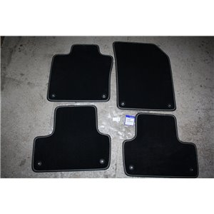 32216556 Volvo XC60 textile mat kit R-Design