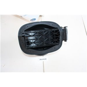 1702447 Ford Mondeo refill fuel housing