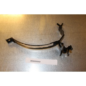 18211176710 Fäste avgasrör BMW E30