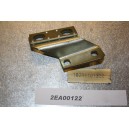 18211101322 Hållare avgas BMW 02 E12
