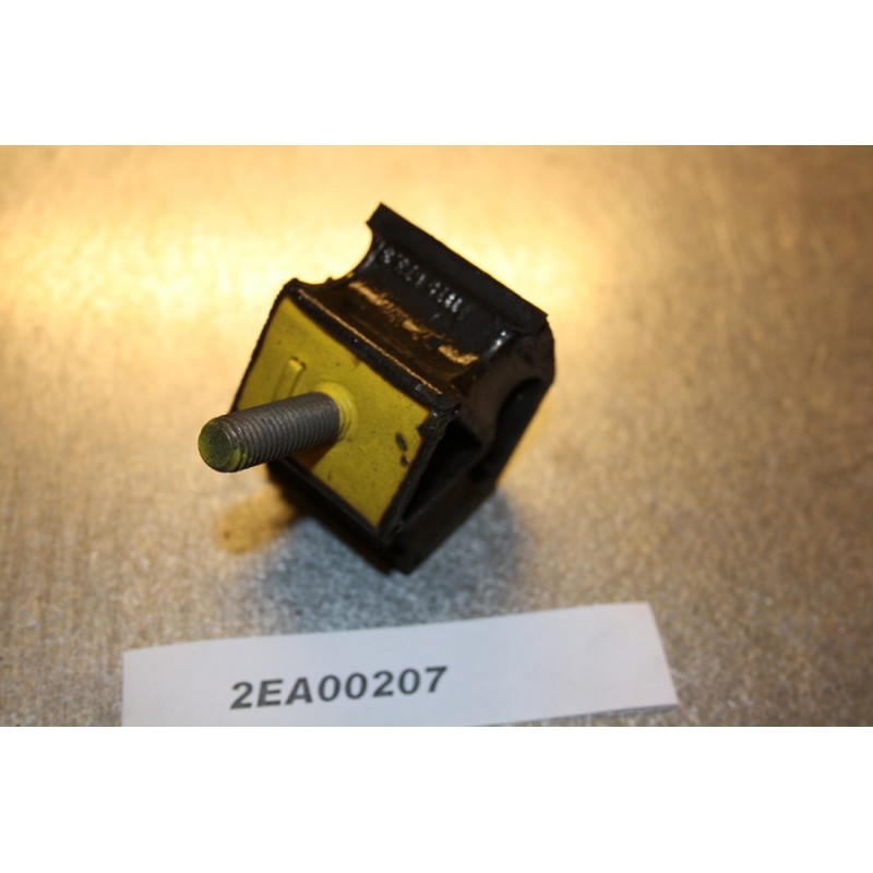 Bmw e30 gearbox mounts #2