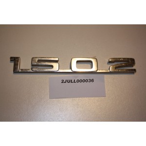 BMW 02 1502 emblem 