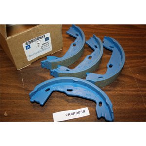 4836441 Saab Opel handbrake shoes