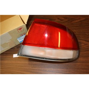 GA7B-51-170G Mazda 626 tail light