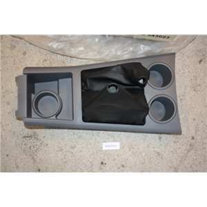 1528766 Ford Ranger konsol