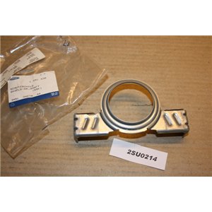 1251938 Ford Focus shield support bearing