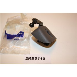 9204442 Volvo V70 retainer