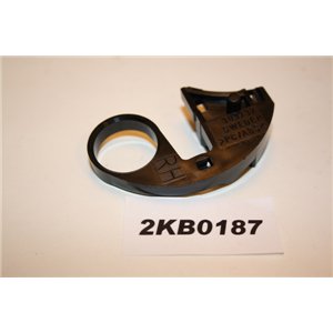 8616326 Volvo C70 retainer