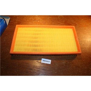 97.1094  Volvo 850 S70 V70 airfilter