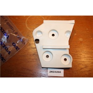 9151525 Volvo S70 V70 C70 bracket bumper