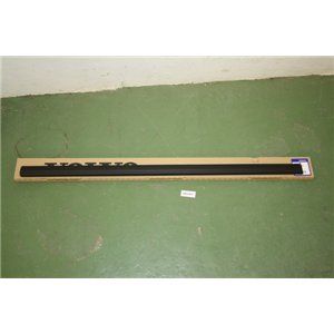 3534217 Volvo 940 740 moulding