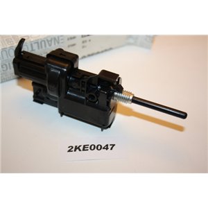 8200313376 Renault central lock fuel