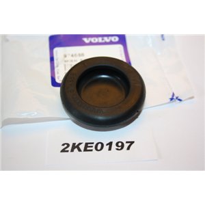 974688 Volvo plug Amazon, 140, 240, 740, 940, P1800, PV