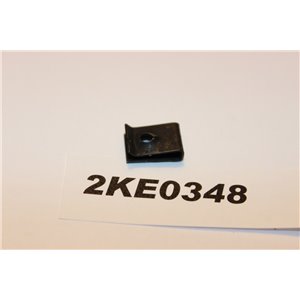 4748992 Ford nut springnut