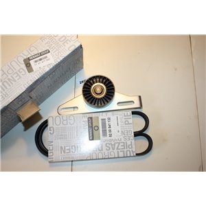 7701477522 Renault kit drivrem 5PK1110 REF SKF VKMA 36091