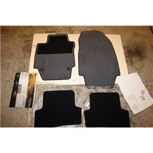 8201663519 Renault Captur kit mats premium