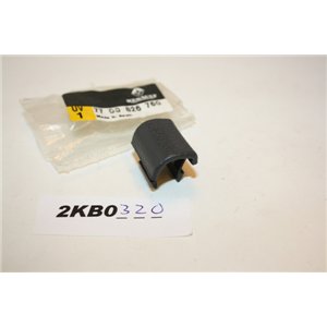 7700826760 Renault Clio plug